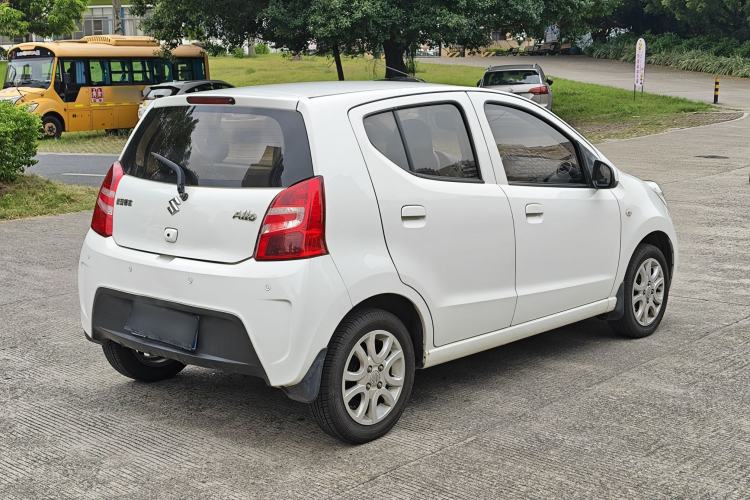 Used Suzuki Alto 2013 1.0L Automatic Luxury Model Exterior 5