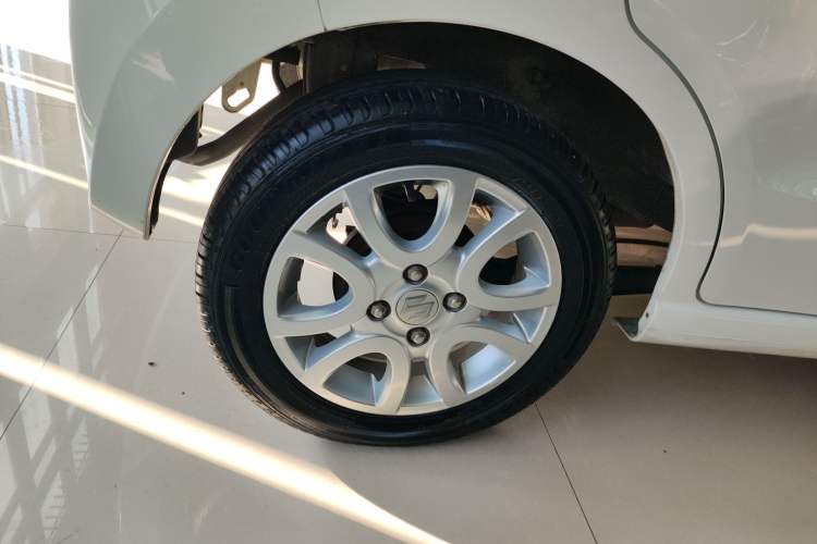 Used Suzuki Alto 2013 1.0L Automatic Luxury Model Exterior 8