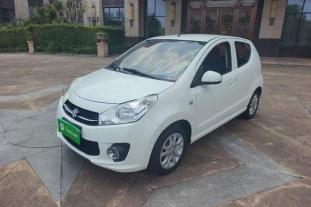 Ojetý Suzuki Alto 2013 1.0L Automatic Luxury Model