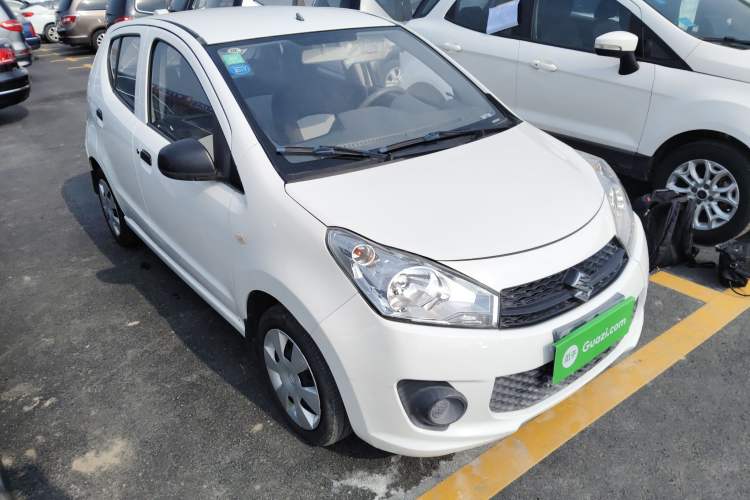 Used Suzuki Alto 2013 Revised Version 1.0L Manual Comfort Edition Front Right 45 Deg