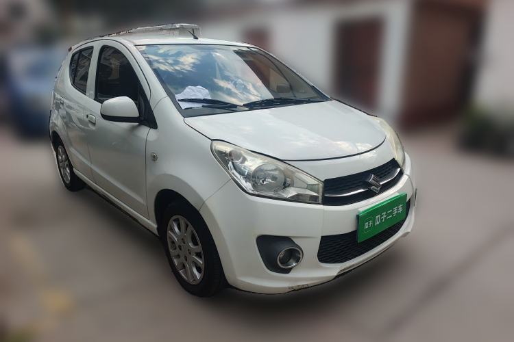 Used Suzuki Alto 2013 1.0L Manual Luxury Model Front Right 45 Deg