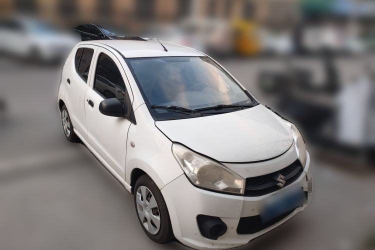Used Suzuki Alto 2013 Revised Version 1.0L Manual Comfort Edition Front Right 45 Deg