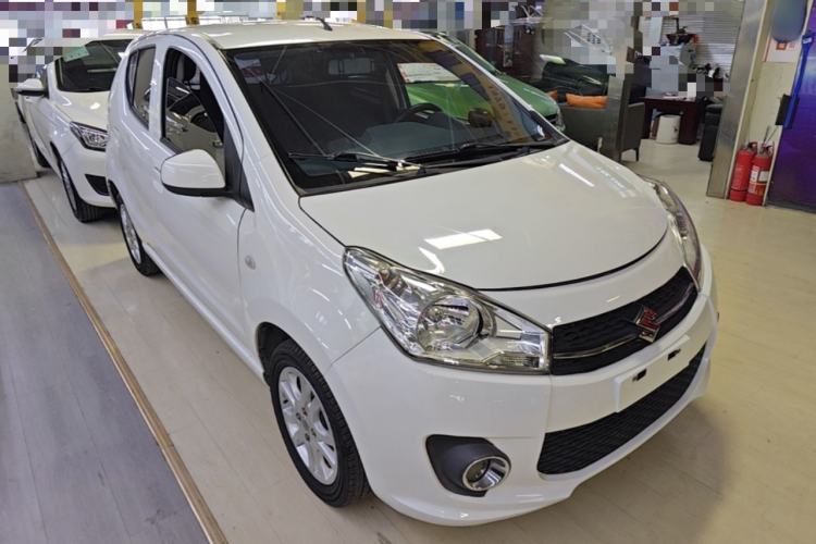 Used Suzuki Alto 2013 1.0L Automatic Luxury Model Front Right 45 Deg