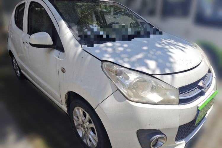 Used Suzuki Alto 2013 1.0L Manual Luxury Model Front Right 45 Deg