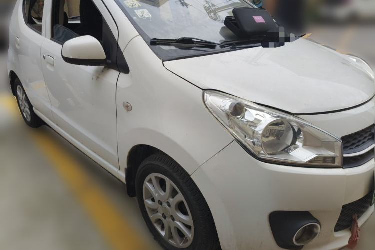 Used Suzuki Alto 2013 1.0L Manual Luxury Model Front Right 45 Deg