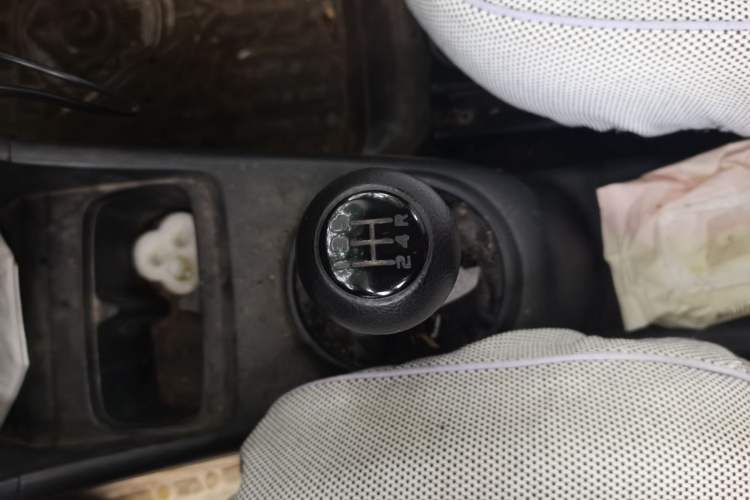 Used Suzuki Alto 2013 1.0L Manual Utility Model Gear Lever