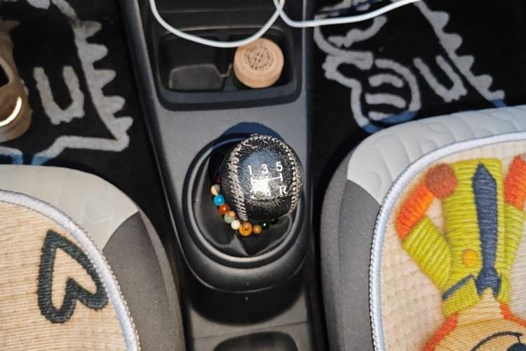Used Suzuki Alto 2013 Revised Version 1.0L Manual Comfort Edition Gear Lever