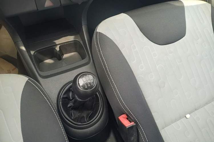 Used Suzuki Alto 2013 1.0L Manual Comfort Version Gear Lever