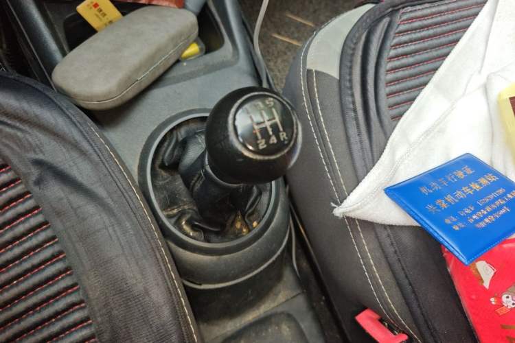 Used Suzuki Alto 2013 1.0L Manual Luxury Model Gear Lever