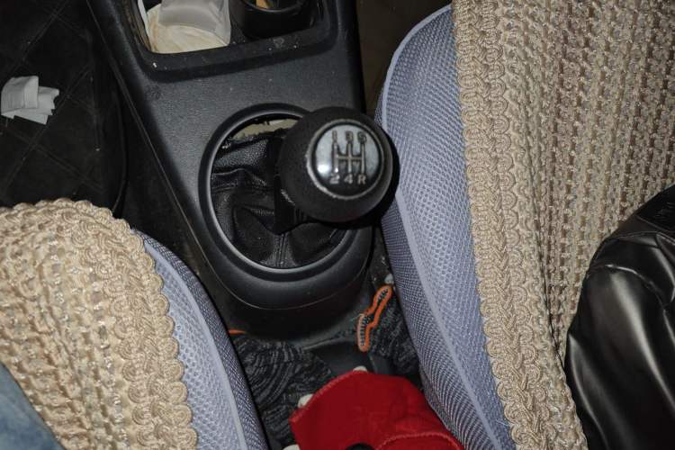 Used Suzuki Alto 2013 1.0L Manual Luxury Model Gear Lever
