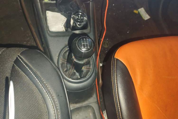 Used Suzuki Alto 2013 1.0L Manual Utility Model Gear Lever