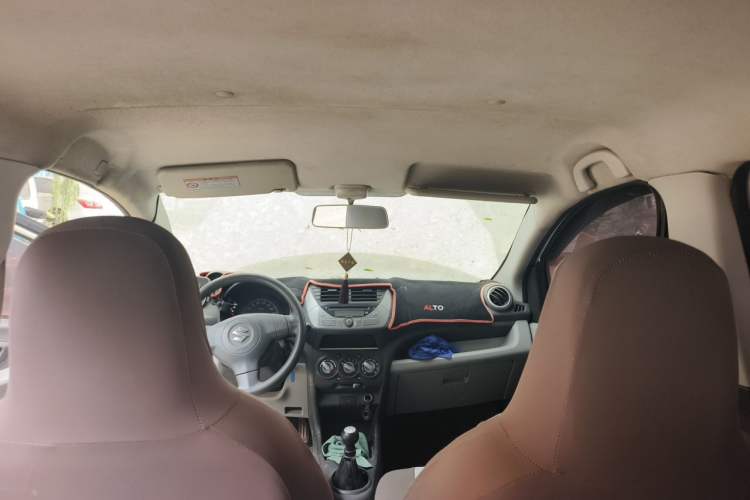Used Suzuki Alto 2013 1.0L Manual Luxury Model Headliner