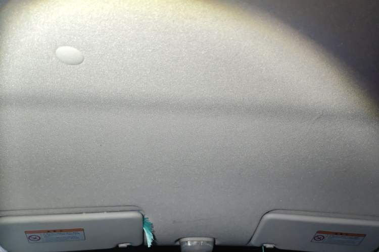 Used Suzuki Alto 2013 1.0L Manual Luxury Model Headliner