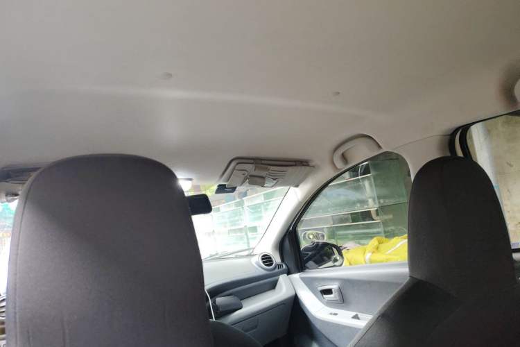 Used Suzuki Alto 2013 1.0L Automatic Luxury Model Headliner