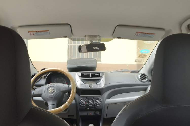 Used Suzuki Alto 2013 1.0L Manual Luxury Model Headliner