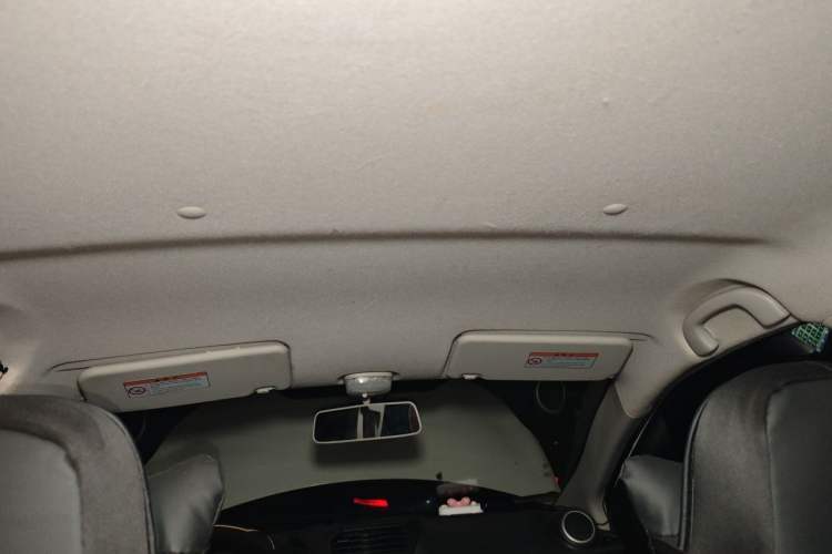 Used Suzuki Alto 2013 1.0L Automatic Luxury Model Headliner