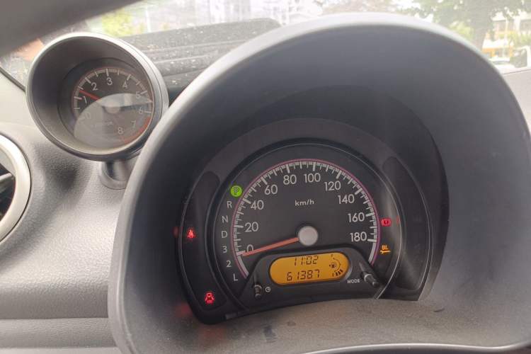 Used Suzuki Alto 2013 1.0L Automatic Luxury Model Instrument Cluster