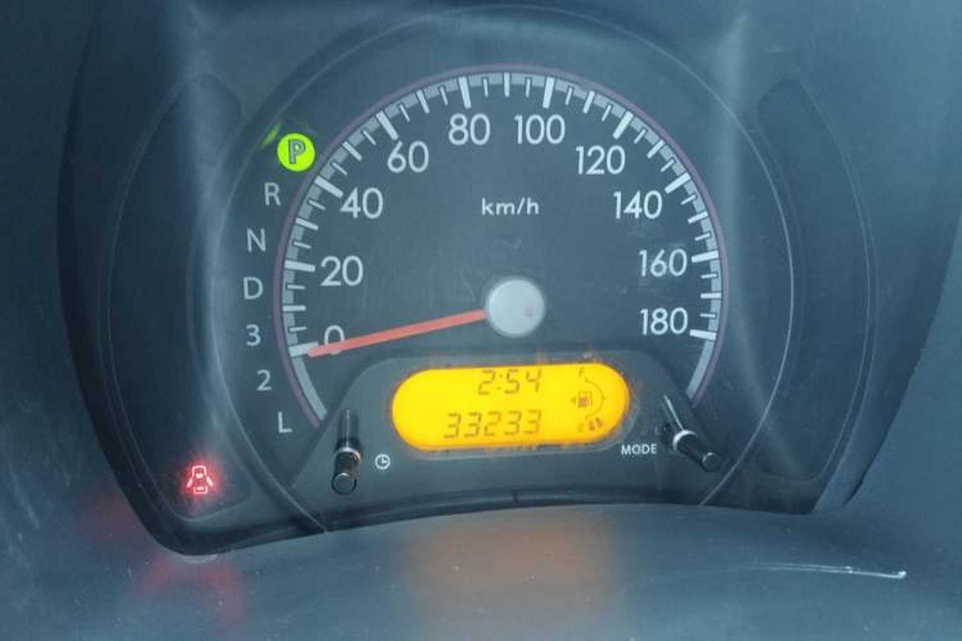 Used Suzuki Alto 2013 1.0L Automatic Luxury Model Instrument Cluster