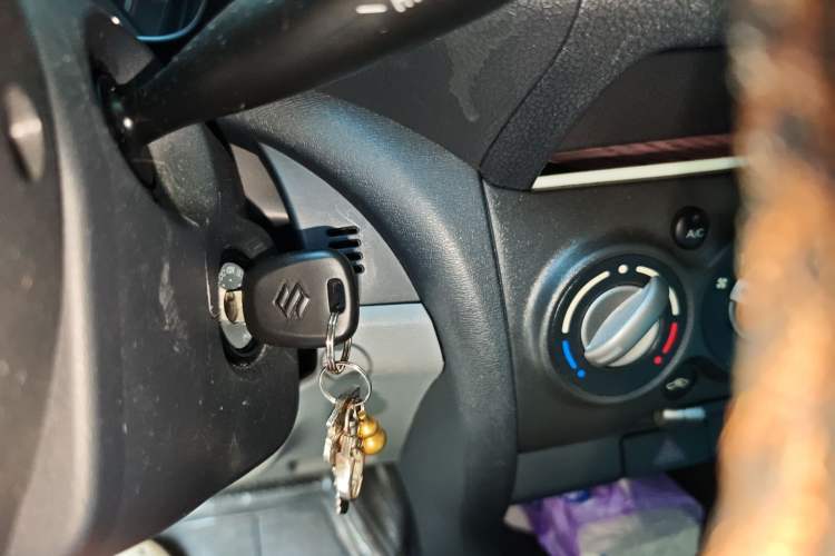 Used Suzuki Alto 2013 Revised Version 1.0L Manual Comfort Edition Interior 1