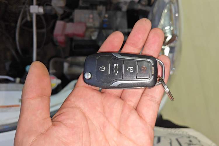 Used Suzuki Alto 2013 1.0L Automatic Luxury Model Interior 1