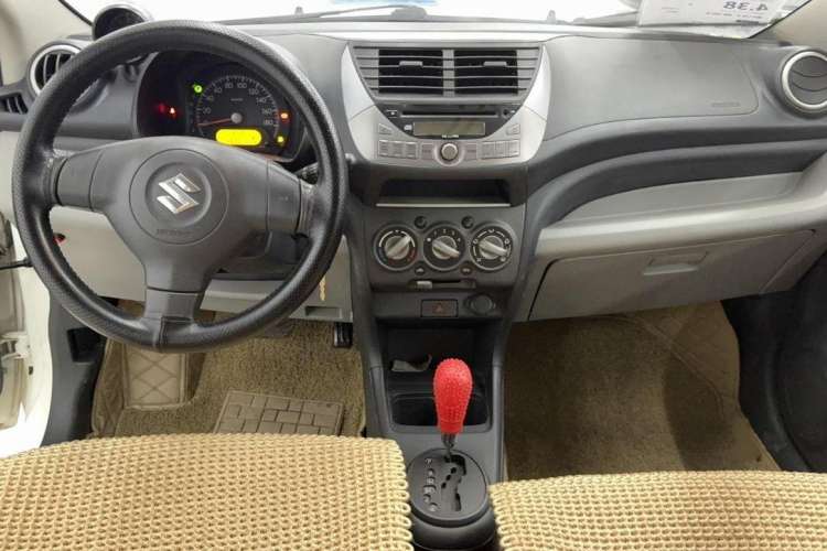 Used Suzuki Alto 2013 1.0L Automatic Luxury Model Interior 1