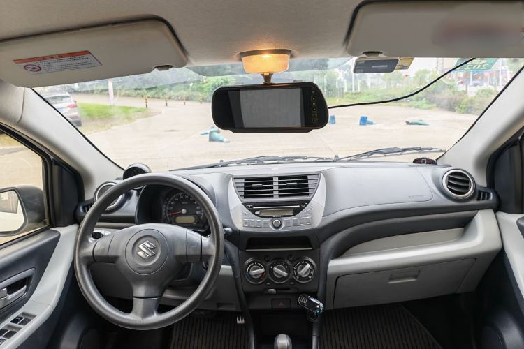 Used Suzuki Alto 2013 1.0L Automatic Luxury Model Interior 1