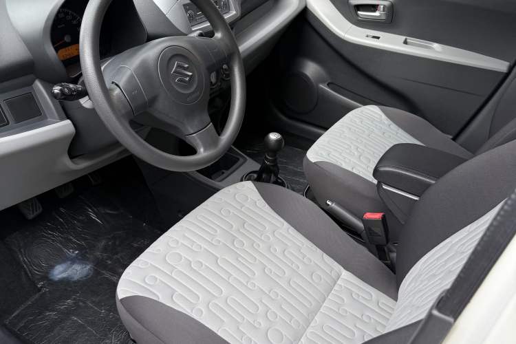 Used Suzuki Alto 2013 Revised Version 1.0L Manual Comfort Edition Interior 2