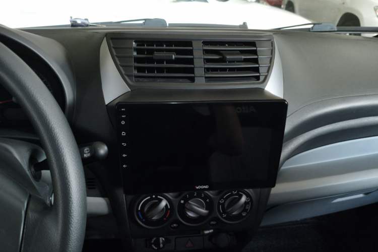 Used Suzuki Alto 2013 1.0L Automatic Luxury Model Interior 2
