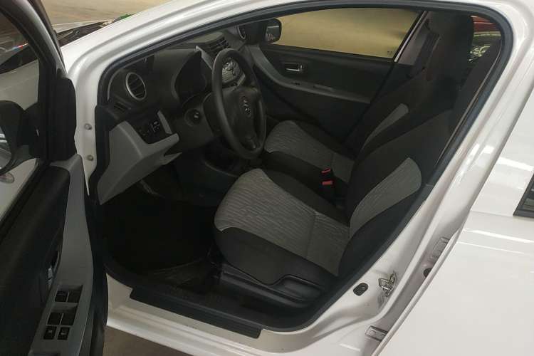 Used Suzuki Alto 2013 1.0L Automatic Luxury Model Interior 2