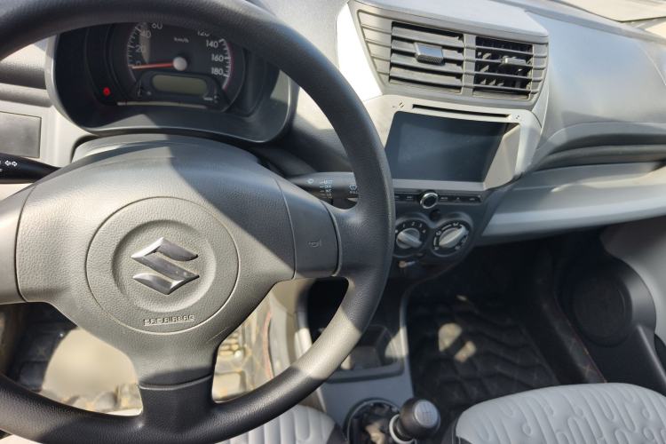 Used Suzuki Alto 2013 1.0L Manual Utility Model Interior 3