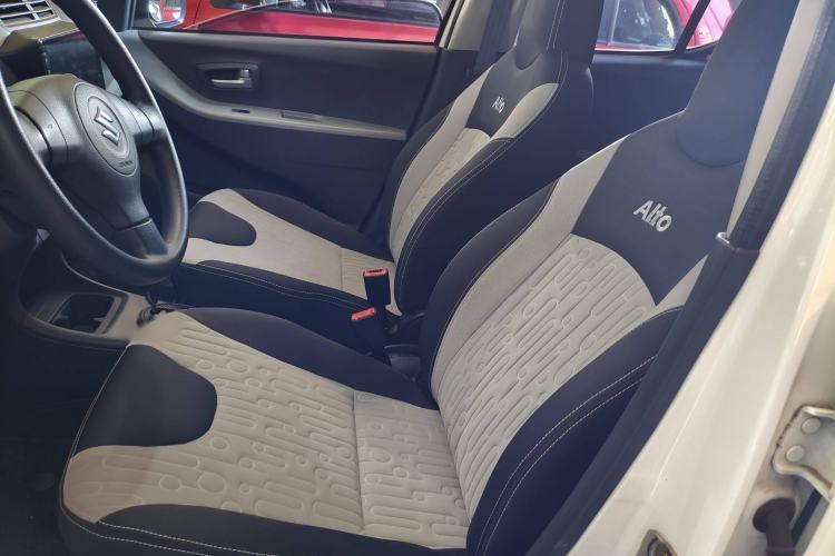 Used Suzuki Alto 2013 1.0L Automatic Luxury Model Interior 4
