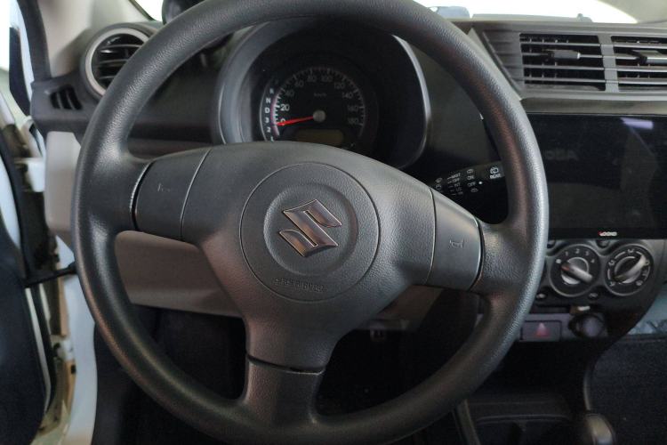 Used Suzuki Alto 2013 1.0L Automatic Luxury Model Interior 7