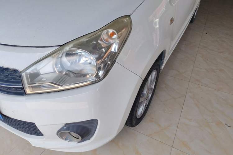 Used Suzuki Alto 2013 1.0L Manual Luxury Model Left Front Headlight