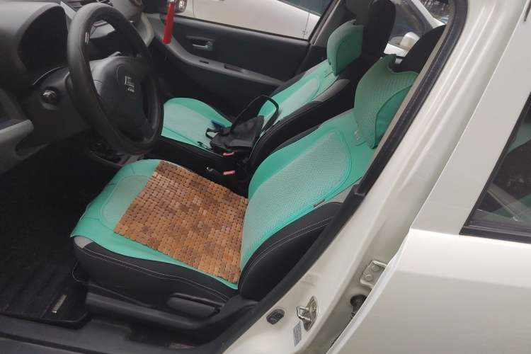 Used Suzuki Alto 2013 1.0L Automatic Luxury Model Left Front Seat