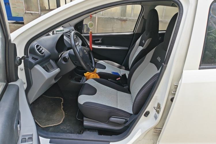 Used Suzuki Alto 2013 Revised Version 1.0L Manual Comfort Edition Left Front Seat