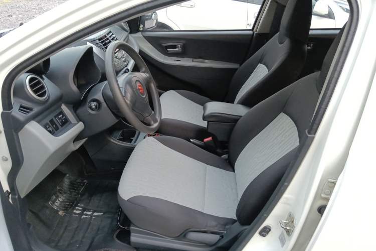 Used Suzuki Alto 2013 1.0L Automatic Luxury Model Left Front Seat