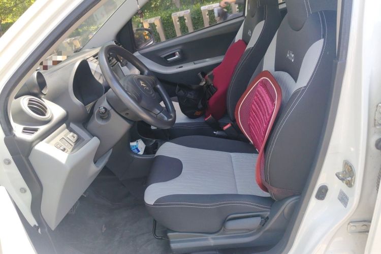 Used Suzuki Alto 2013 1.0L Automatic Luxury Model Left Front Seat