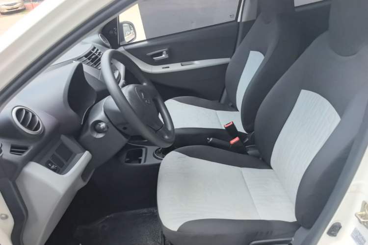 Used Suzuki Alto 2013 Revised Version 1.0L Manual Comfort Edition Left Front Seat