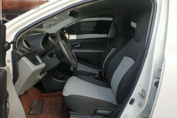 Used Suzuki Alto 2013 Revised Version 1.0L Manual Comfort Edition Left Front Seat