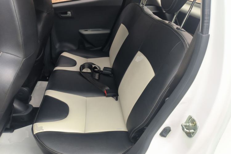 Used Suzuki Alto 2013 Revised Version 1.0L Manual Comfort Edition Left Rear Seat