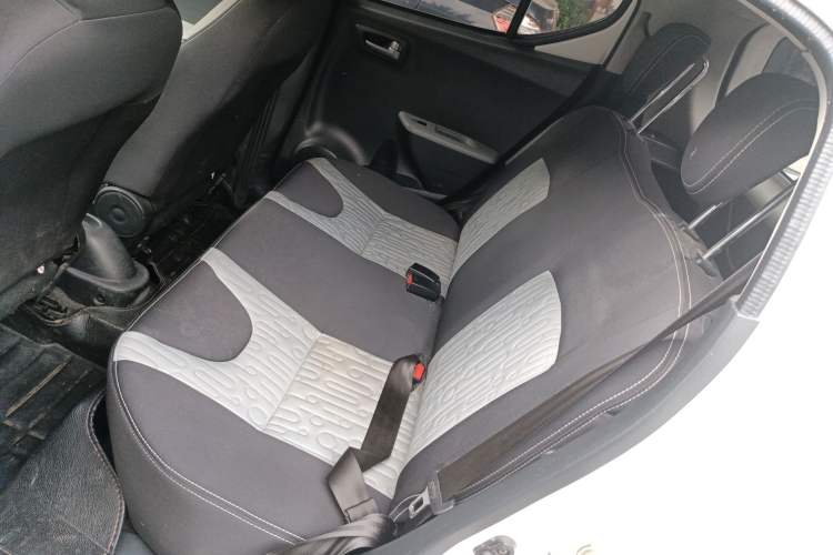 Used Suzuki Alto 2013 Revised Version 1.0L Manual Comfort Edition Left Rear Seat