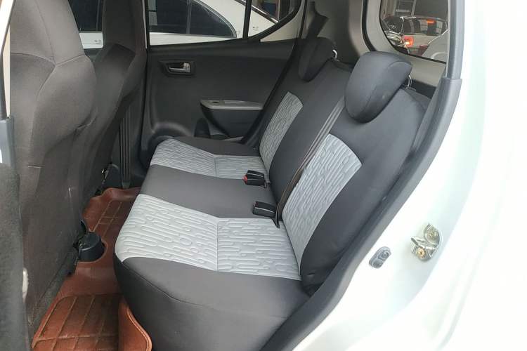 Used Suzuki Alto 2013 Revised Version 1.0L Manual Comfort Edition Left Rear Seat