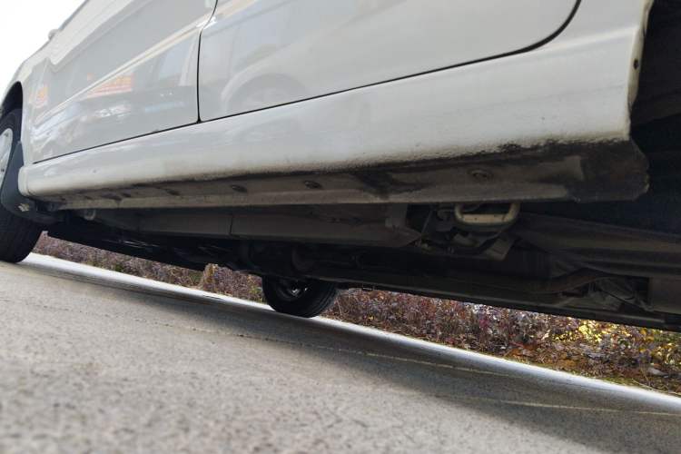 Used Suzuki Alto 2013 1.0L Automatic Luxury Model Left Side Sill