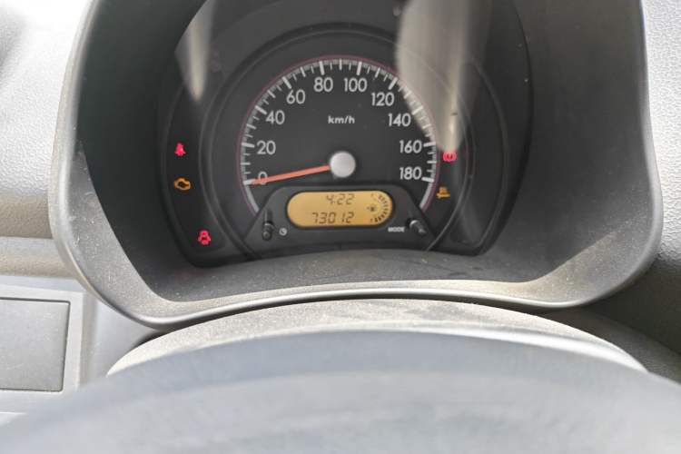 Used Suzuki Alto 2013 Revised Version 1.0L Manual Comfort Edition Odometer Close Up