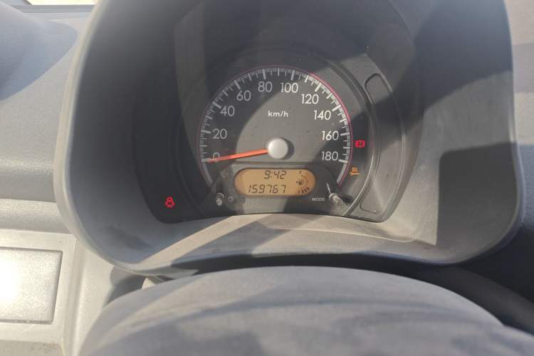 Used Suzuki Alto 2013 1.0L Manual Comfort Version Odometer Close Up