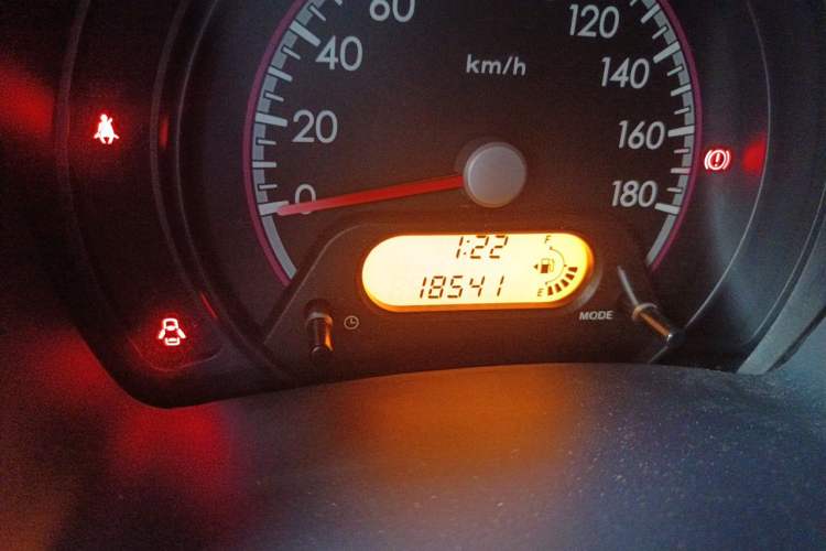 Used Suzuki Alto 2013 1.0L Manual Luxury Model Odometer Close Up
