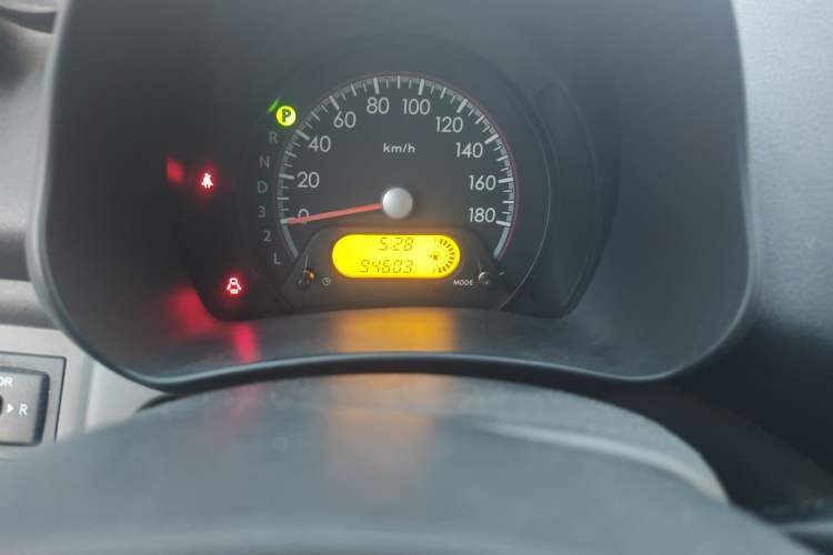Used Suzuki Alto 2013 1.0L Automatic Luxury Model Odometer Close Up