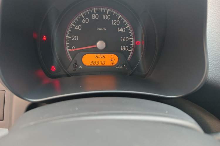 Used Suzuki Alto 2013 1.0L Manual Utility Model Odometer Close Up