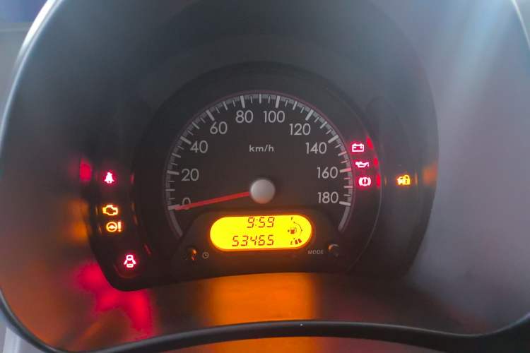 Used Suzuki Alto 2013 Revised Version 1.0L Manual Comfort Edition Odometer Close Up