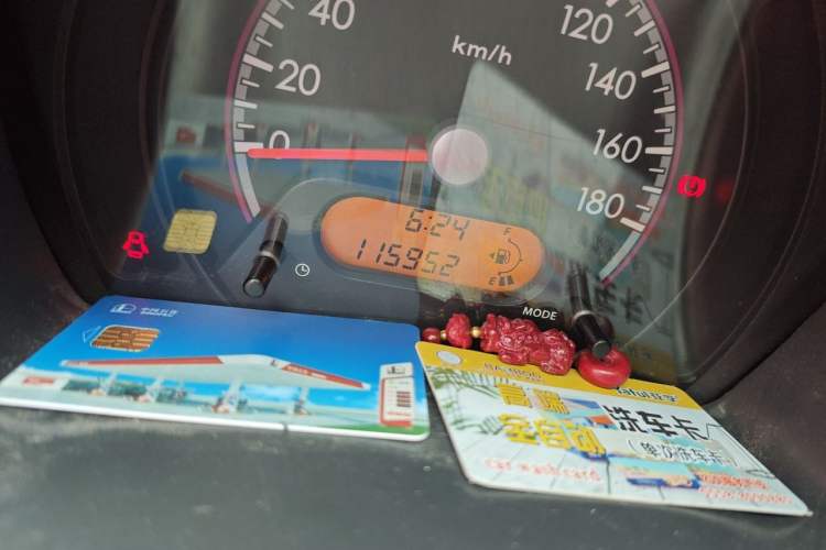 Used Suzuki Alto 2013 1.0L Manual Luxury Model Odometer Close Up